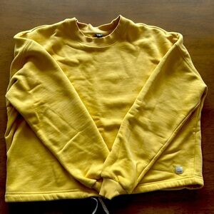 Women’s Mustard Yellow Vuori Pullover Size Small